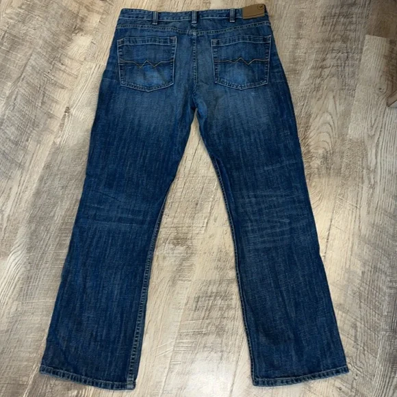 Wrangler Dark Washed Bootcut Jeans 34x32 - Picture 2 of 5